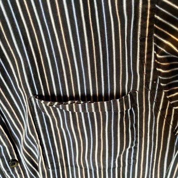 Medium J Ferrar Striped button down shirt with 15 in neck - Picture 8 of 10